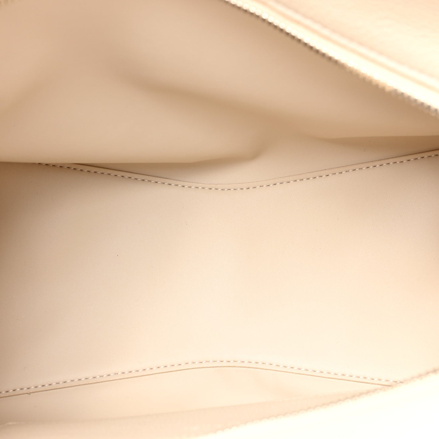 Grained Calfskin Neo Classic Silver Hardware S City Cream