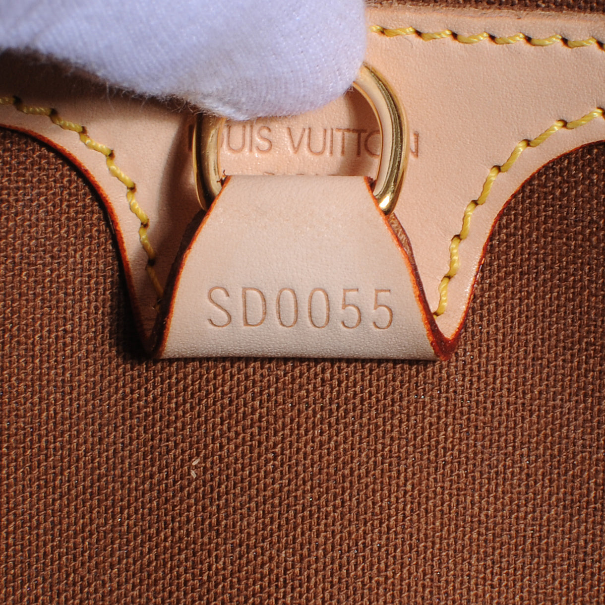 Louis Vuitton Monogram Ellipse MM 6 of 7