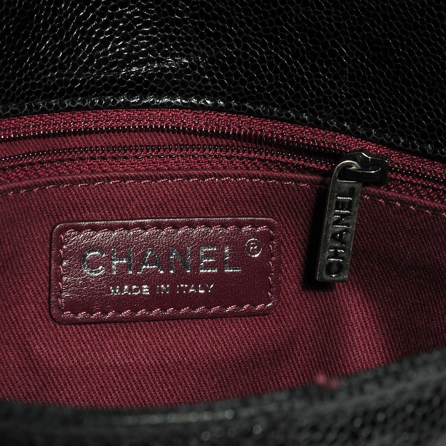 Crumpled Grained Calfskin CC Crave Jumbo Flap Black
