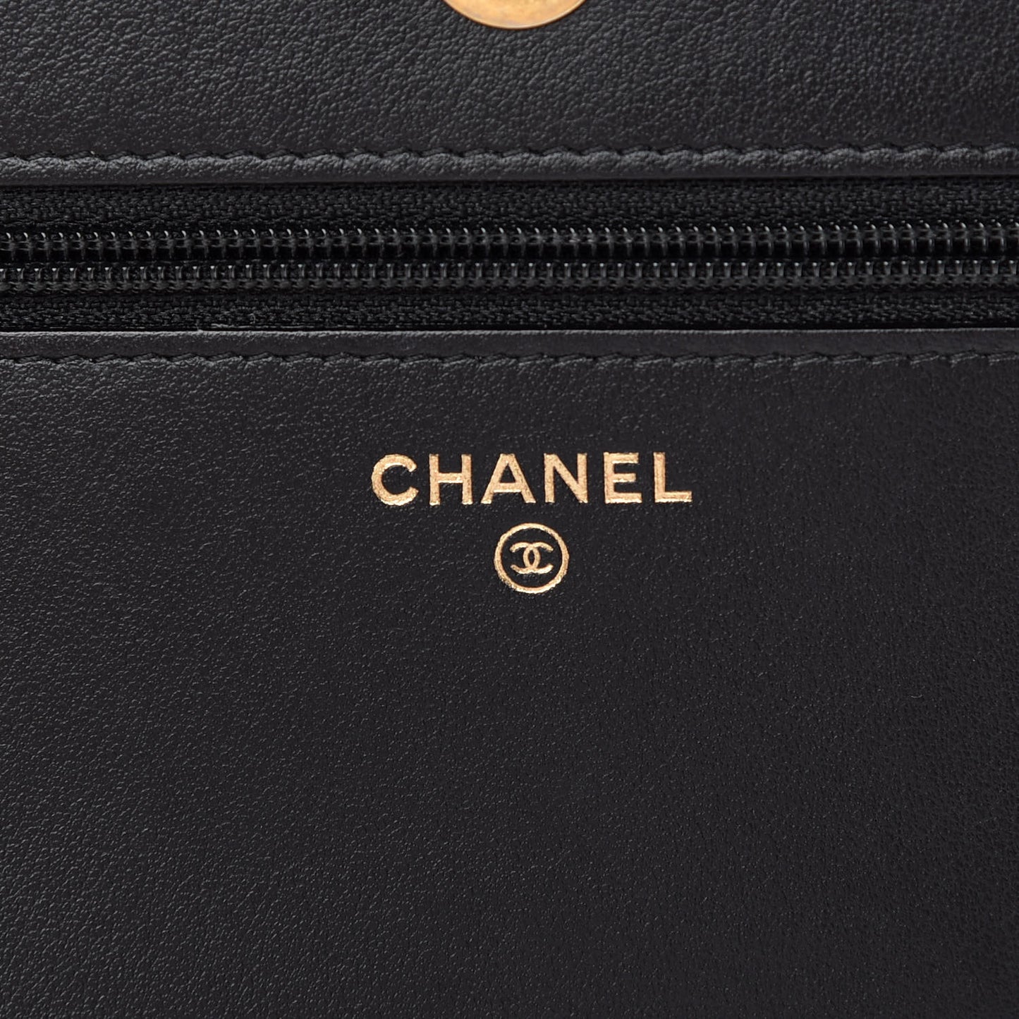 Caviar Quilted Boy Wallet On Chain WOC Black