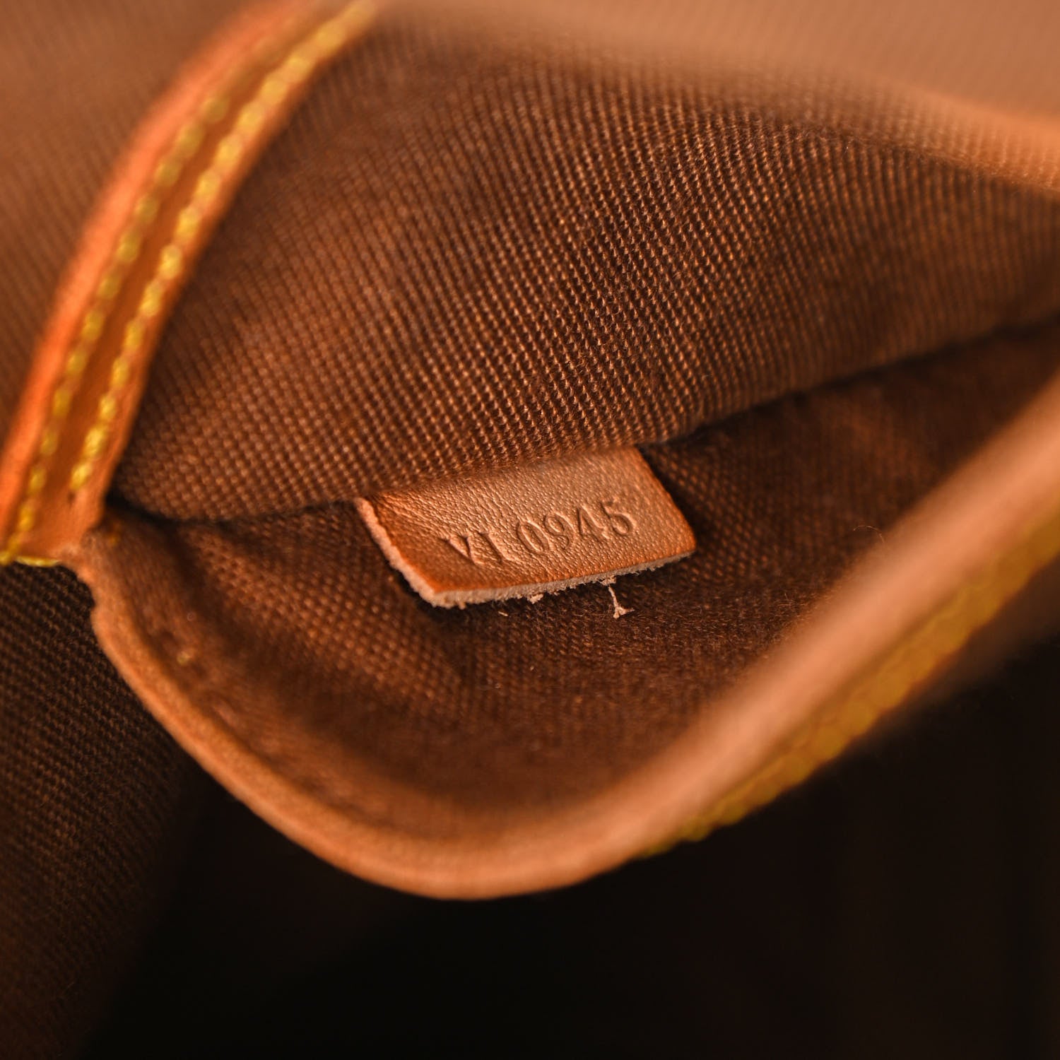 Louis Vuitton Monogram Alma PM 7 of 16