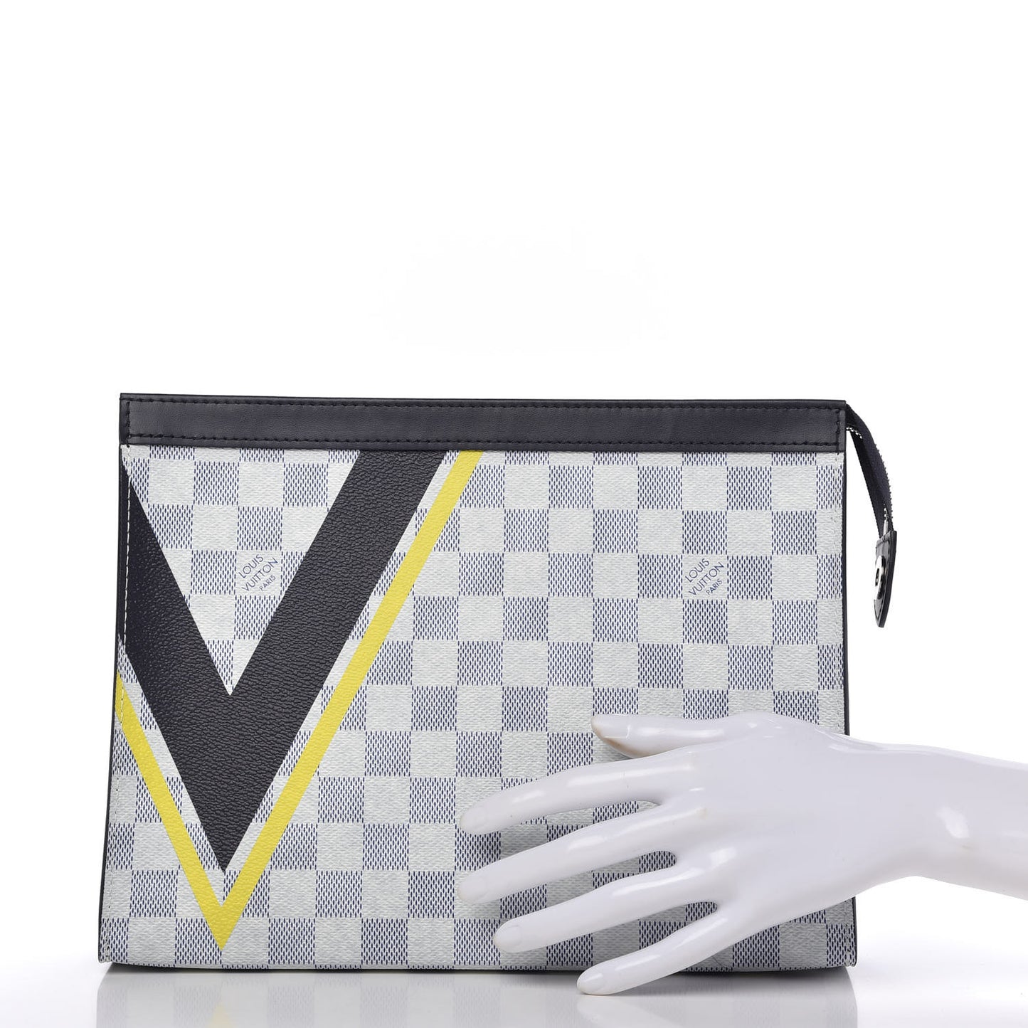 Damier Azur Latitude America's Cup Pochette Voyage MM Autres Toiles