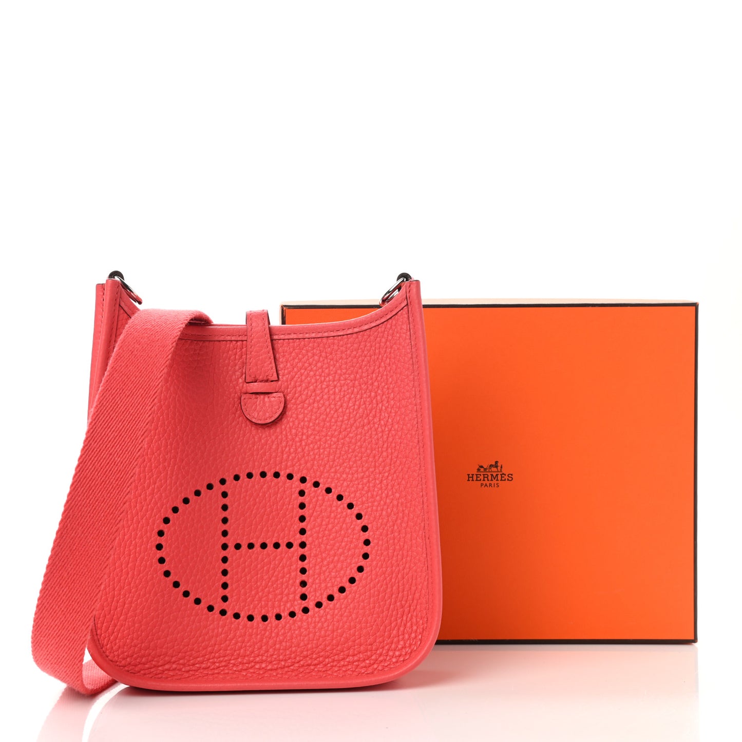 Taurillon Clemence Evelyne TPM Rouge Pivoine