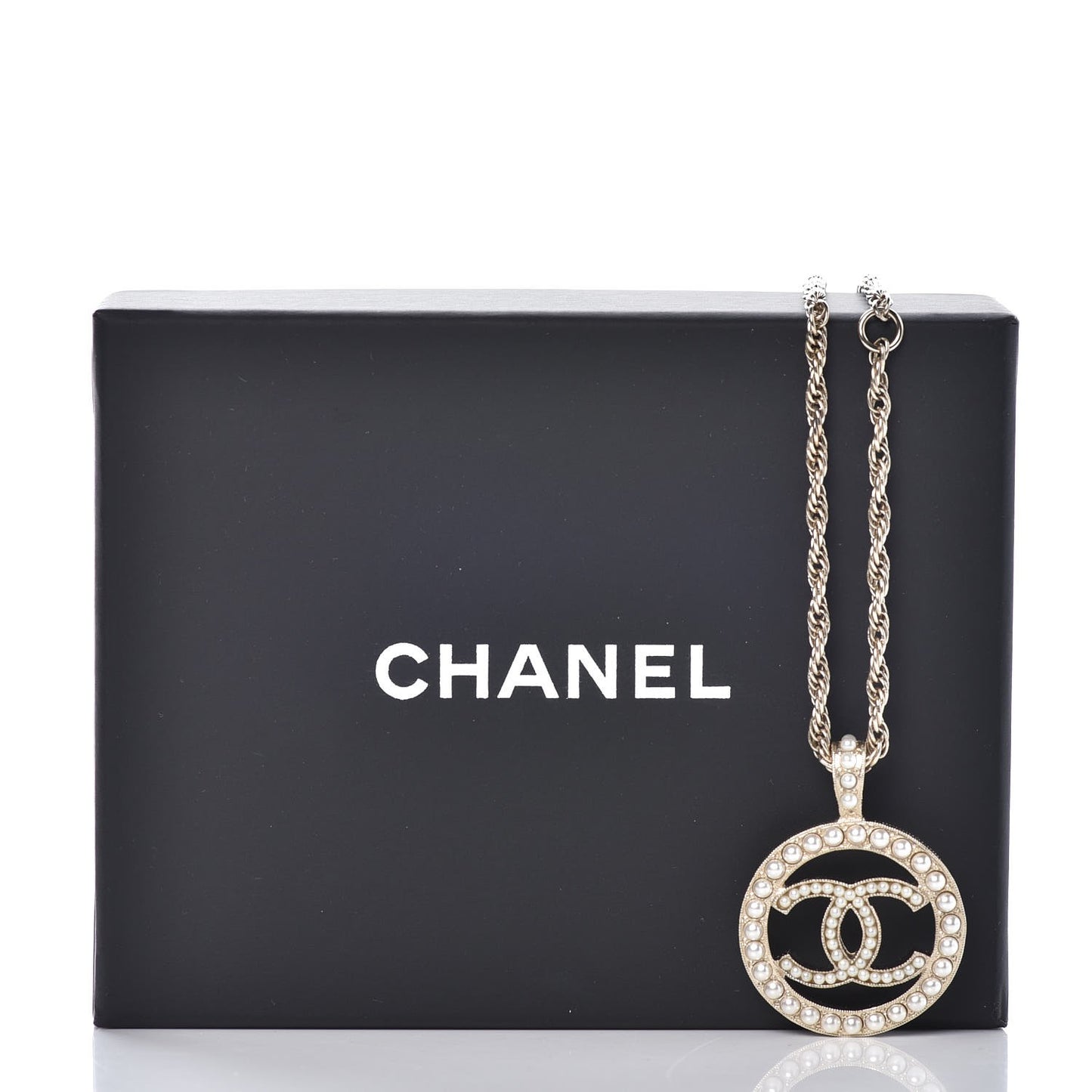 Pearl CC Medallion Necklace Gold