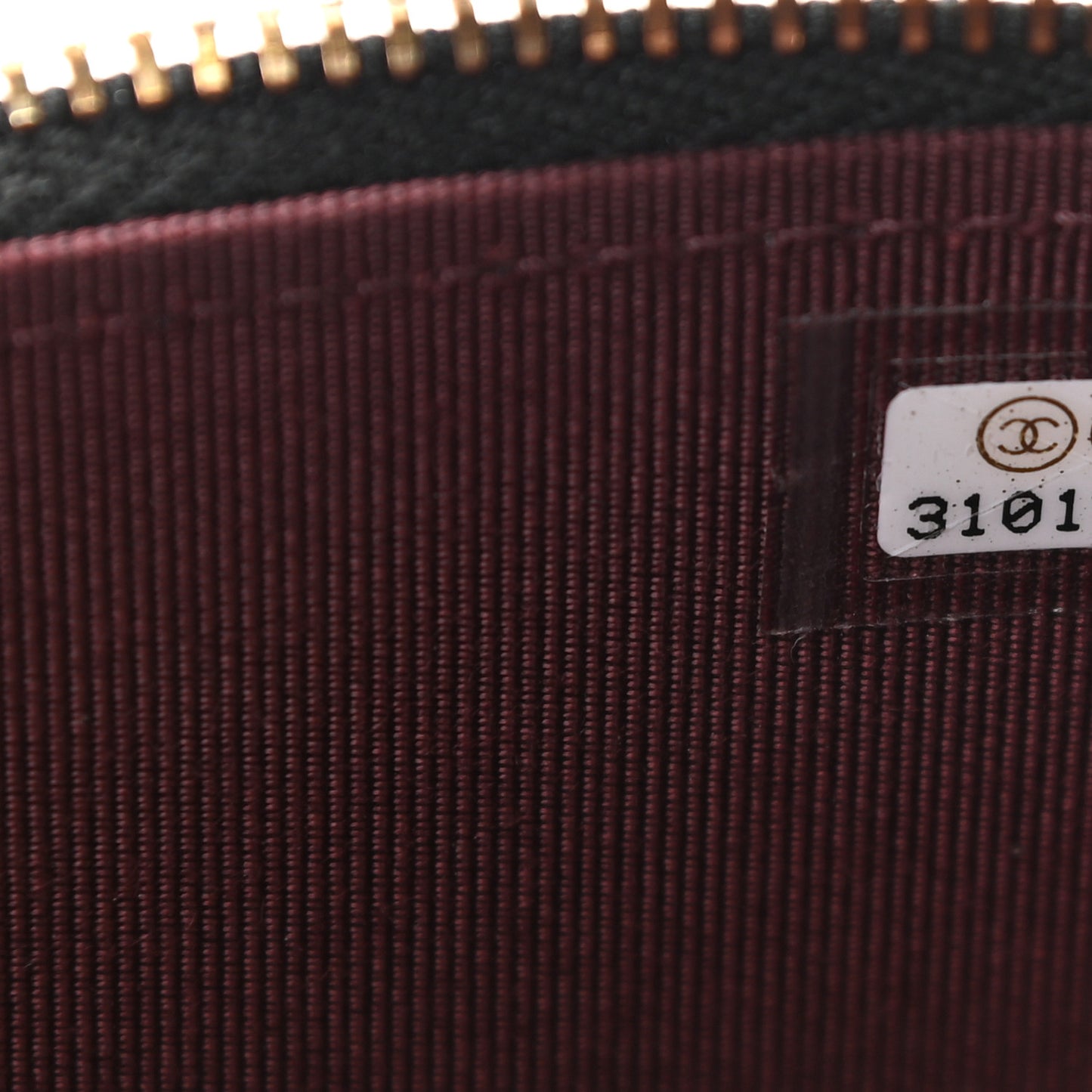 Caviar Quilted Mini Vanity Case With Chain Black