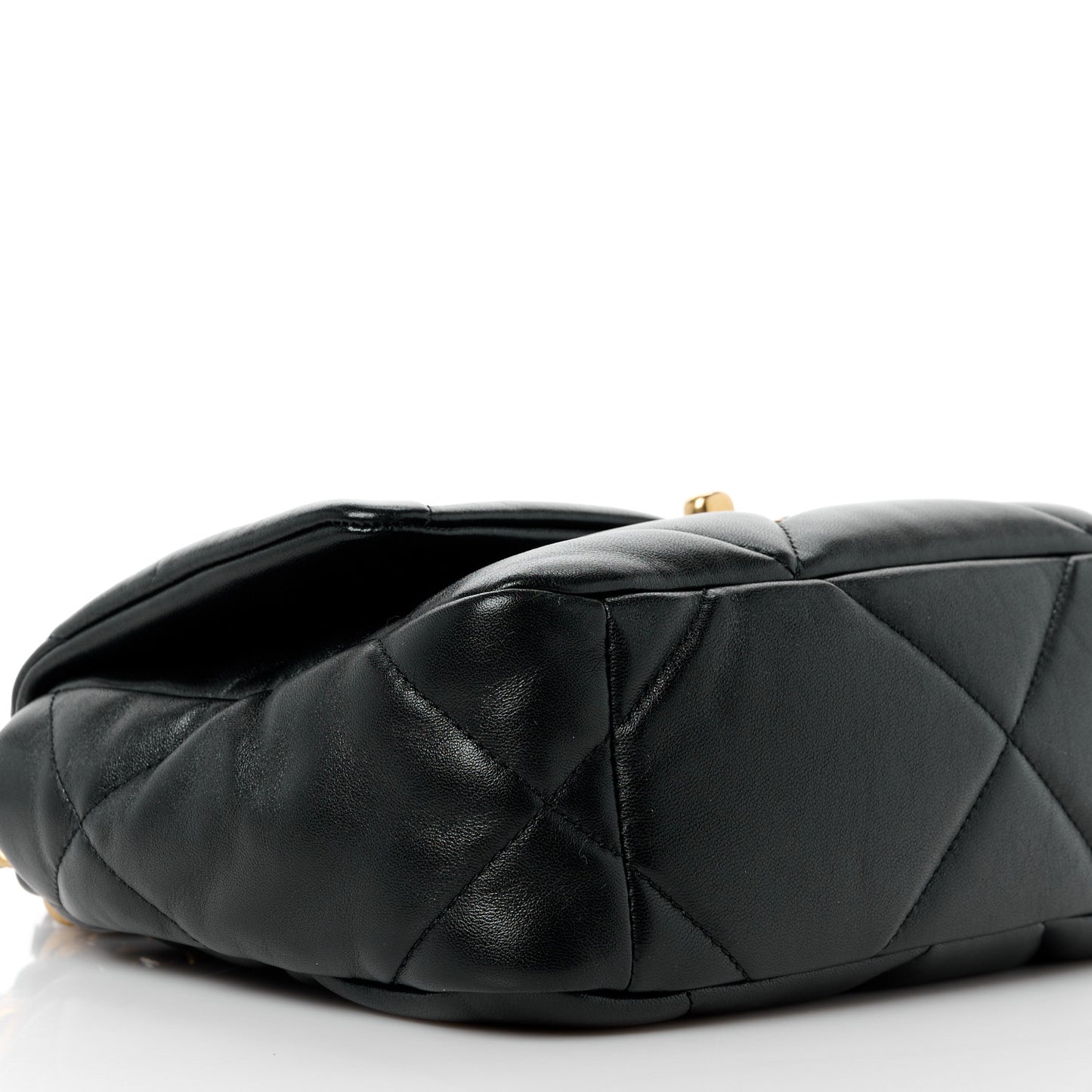 Lambskin Quilted Medium Chanel 19 Flap Black