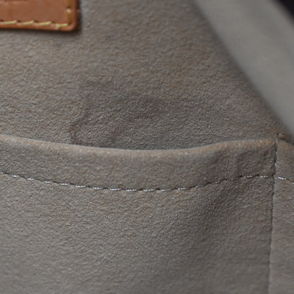 Louis Vuitton Monogram Artsy MM 9 of 12