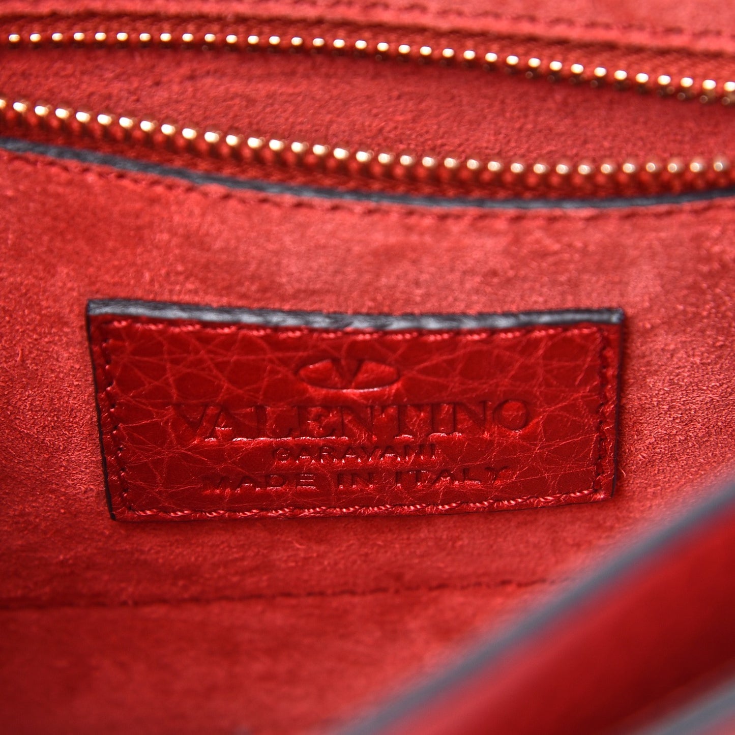 Pebbled Calfskin Rockstud Shoulder Flap Messenger Bag Rosso Valentino