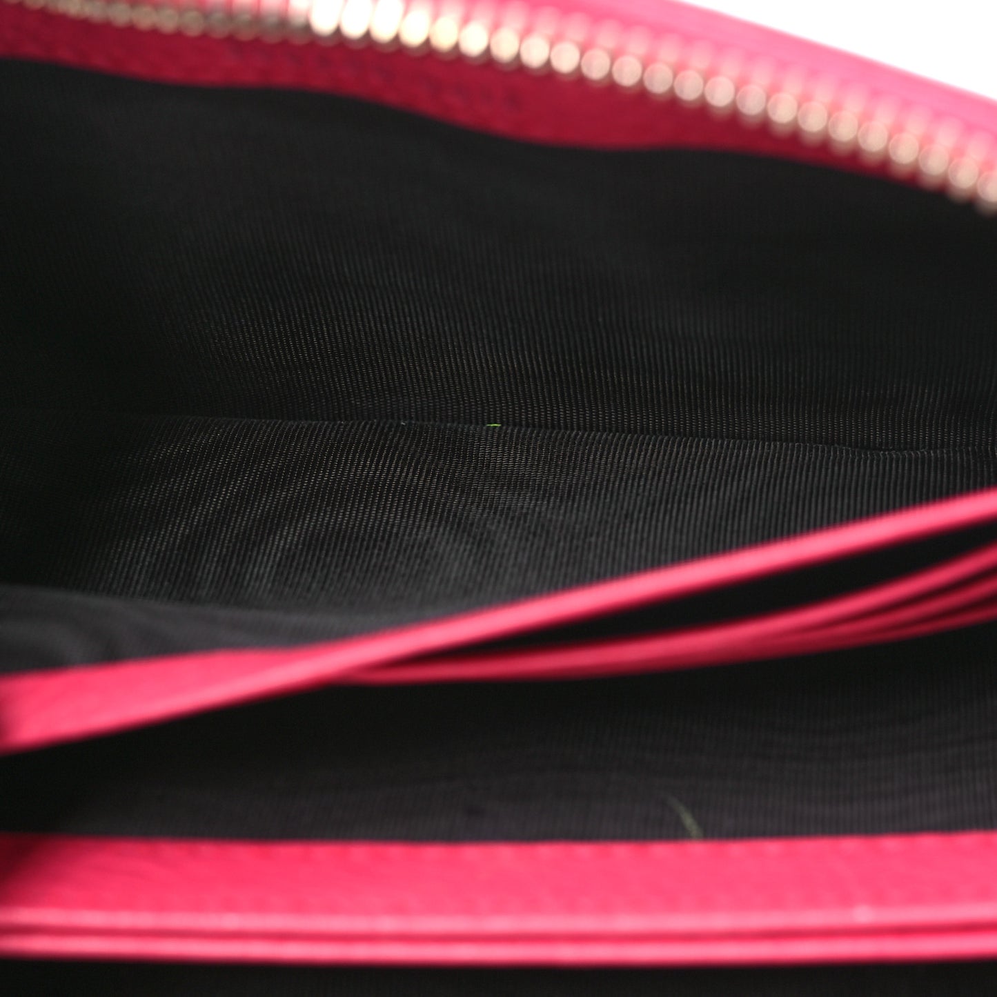 Pebbled Calfskin Soho Zip Around Wallet Pink