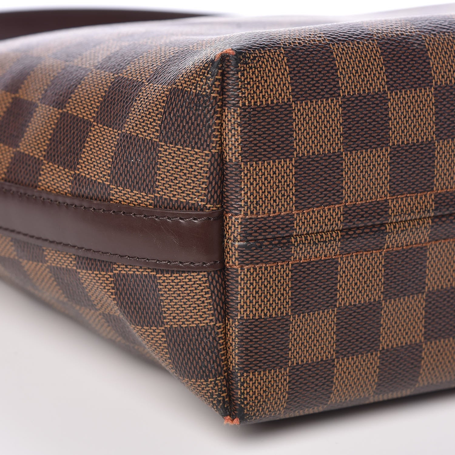 Louis Vuitton Damier Ebene Illovo MM 11 of 22