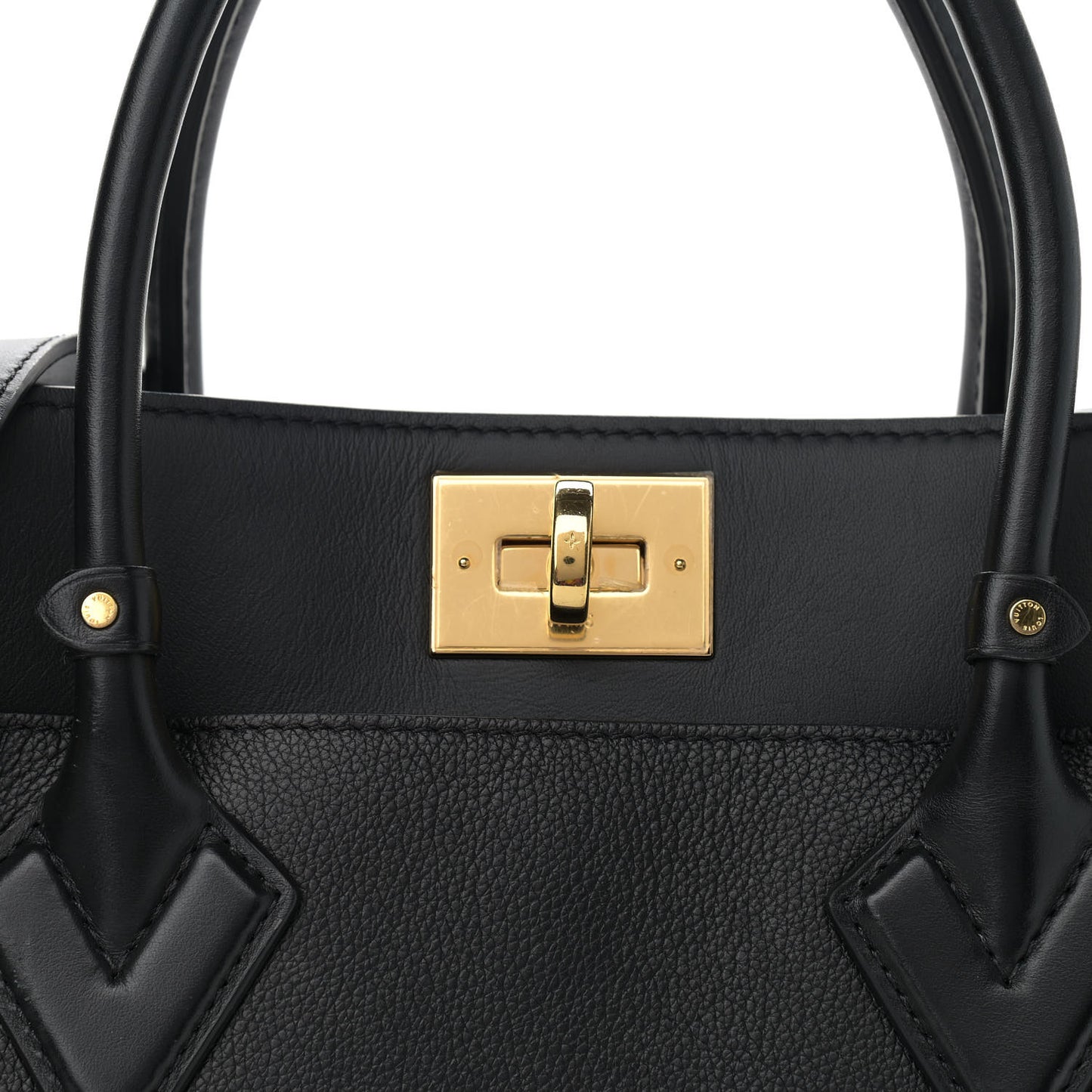 Calfskin Monogram Tufting On My Side Black