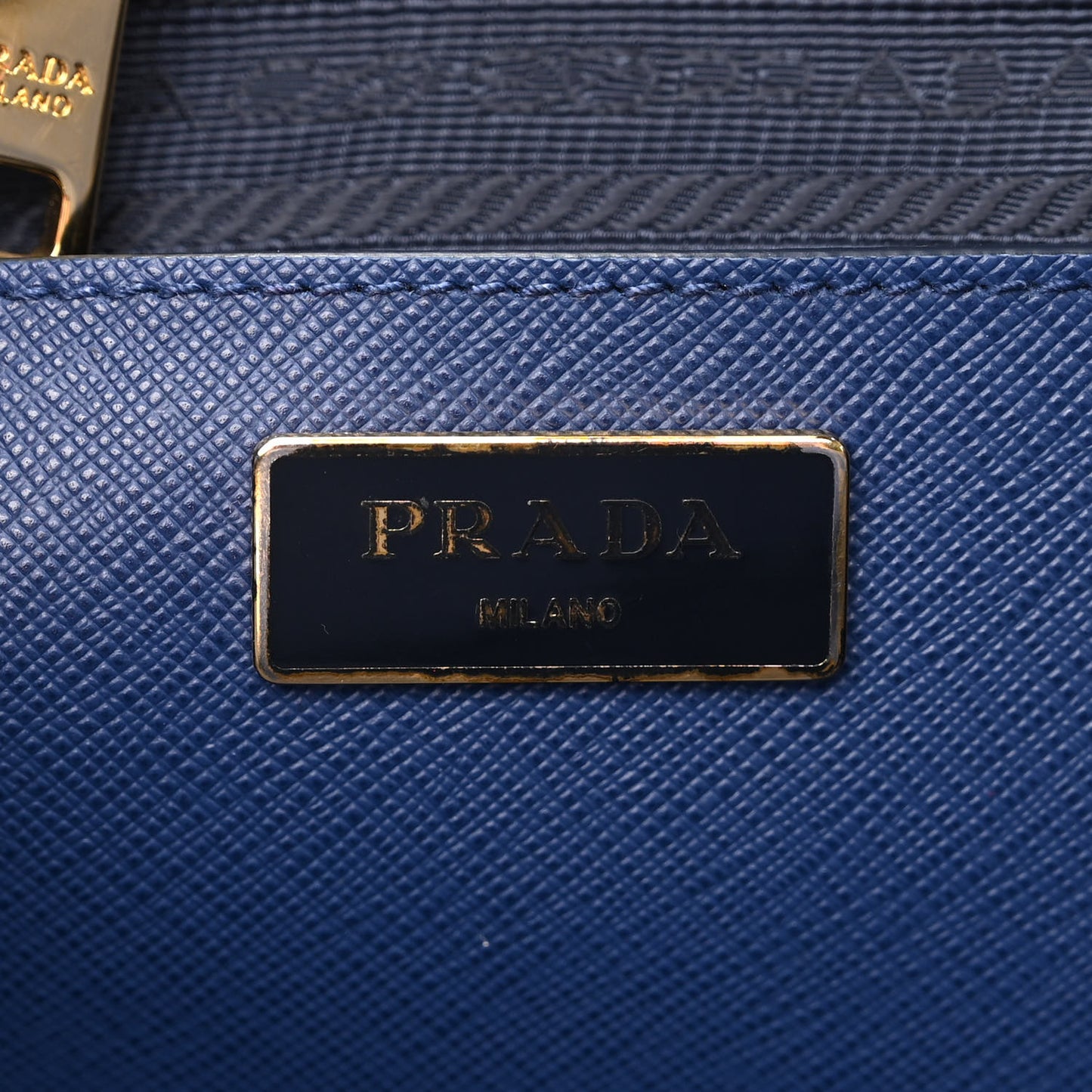 Saffiano Lux Large Tote Bluette