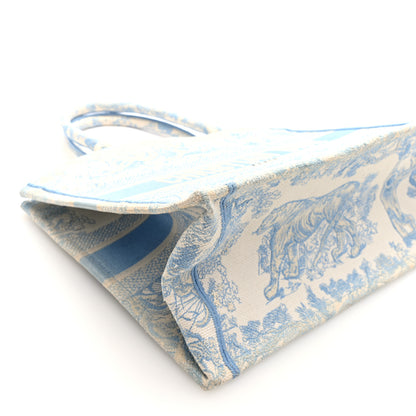 Christian Dior Canvas Embroidered Medium Dioriviera Toile De Jouy Book Tote Light Blue 8 of 9