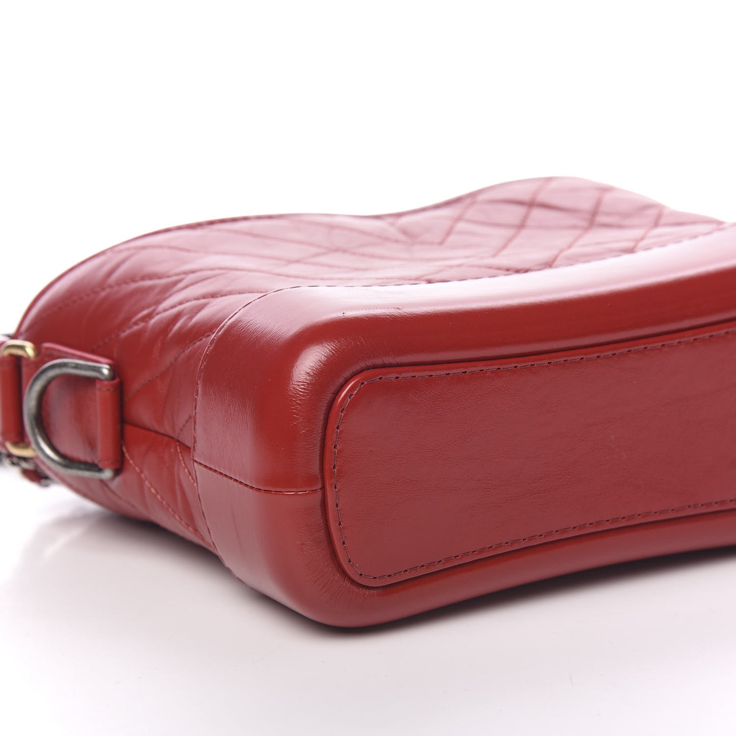 Aged Calfskin Chevron Quilted Small Gabrielle Hobo Red