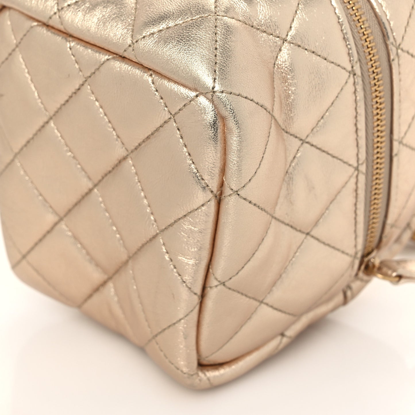 Metallic Lambskin Quilted Cube Chain Wristlet Case Gold