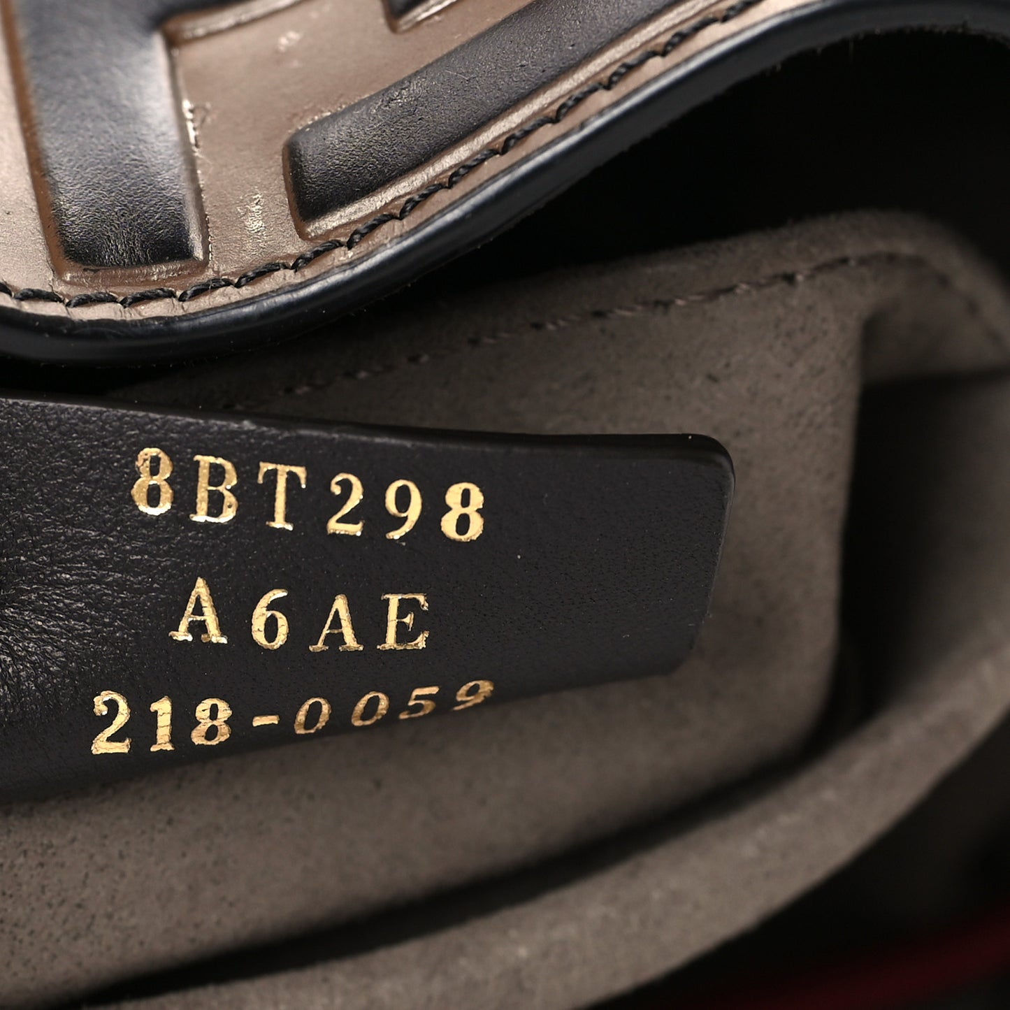 Vitello Grace F is Fendi Bi-Color FF 1974 Embossed Grande Mon Tresor Bucket Bag Maya Black Fragola