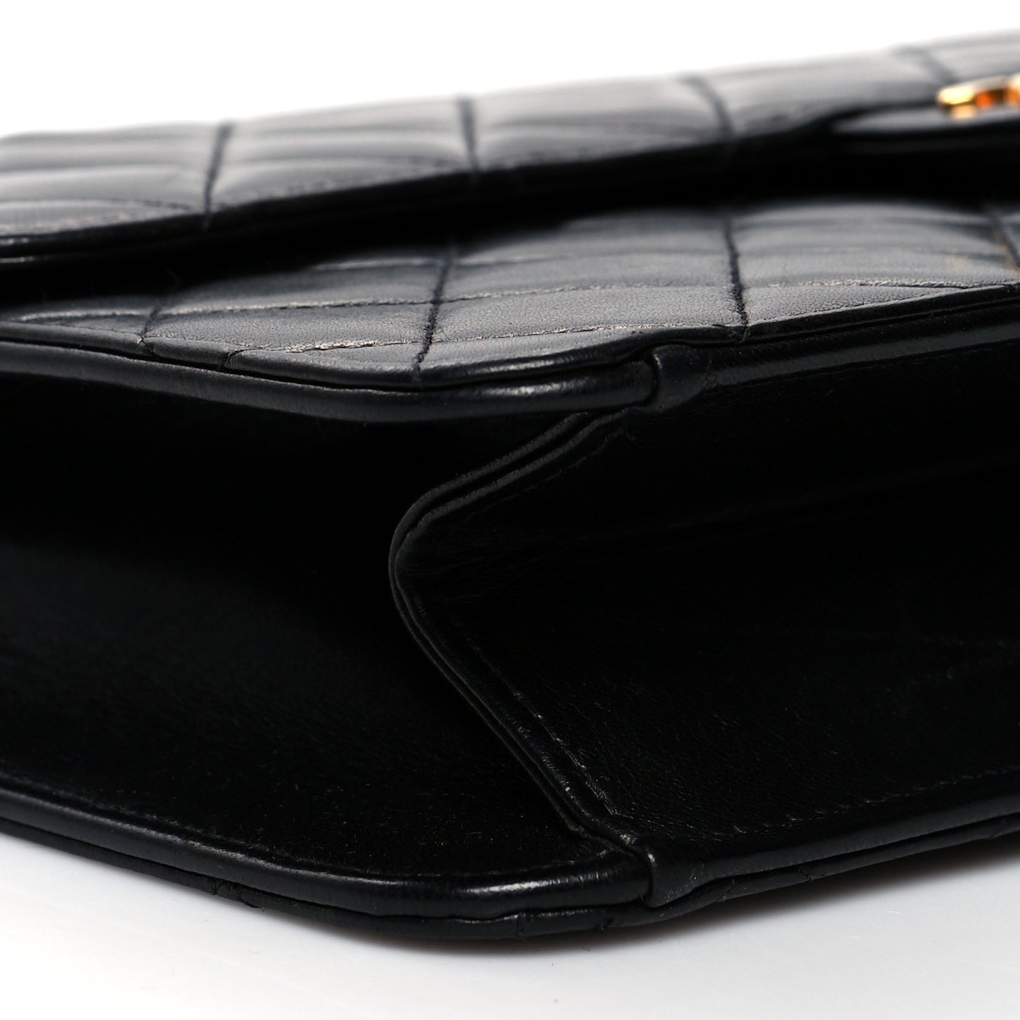 Lambskin Quilted Medium Single Flap Black