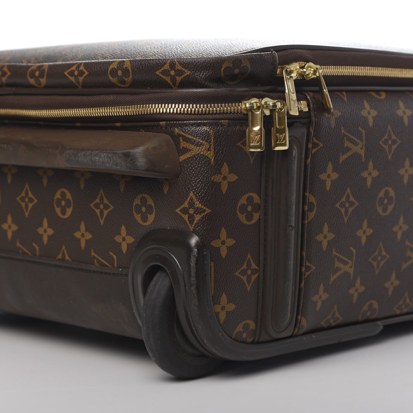 Monogram Pegase 55 Business