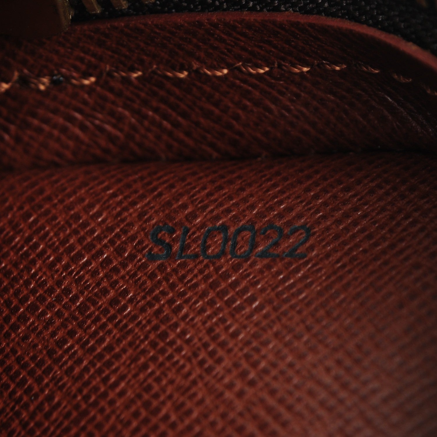 Louis Vuitton Monogram Danube 21 7 of 7