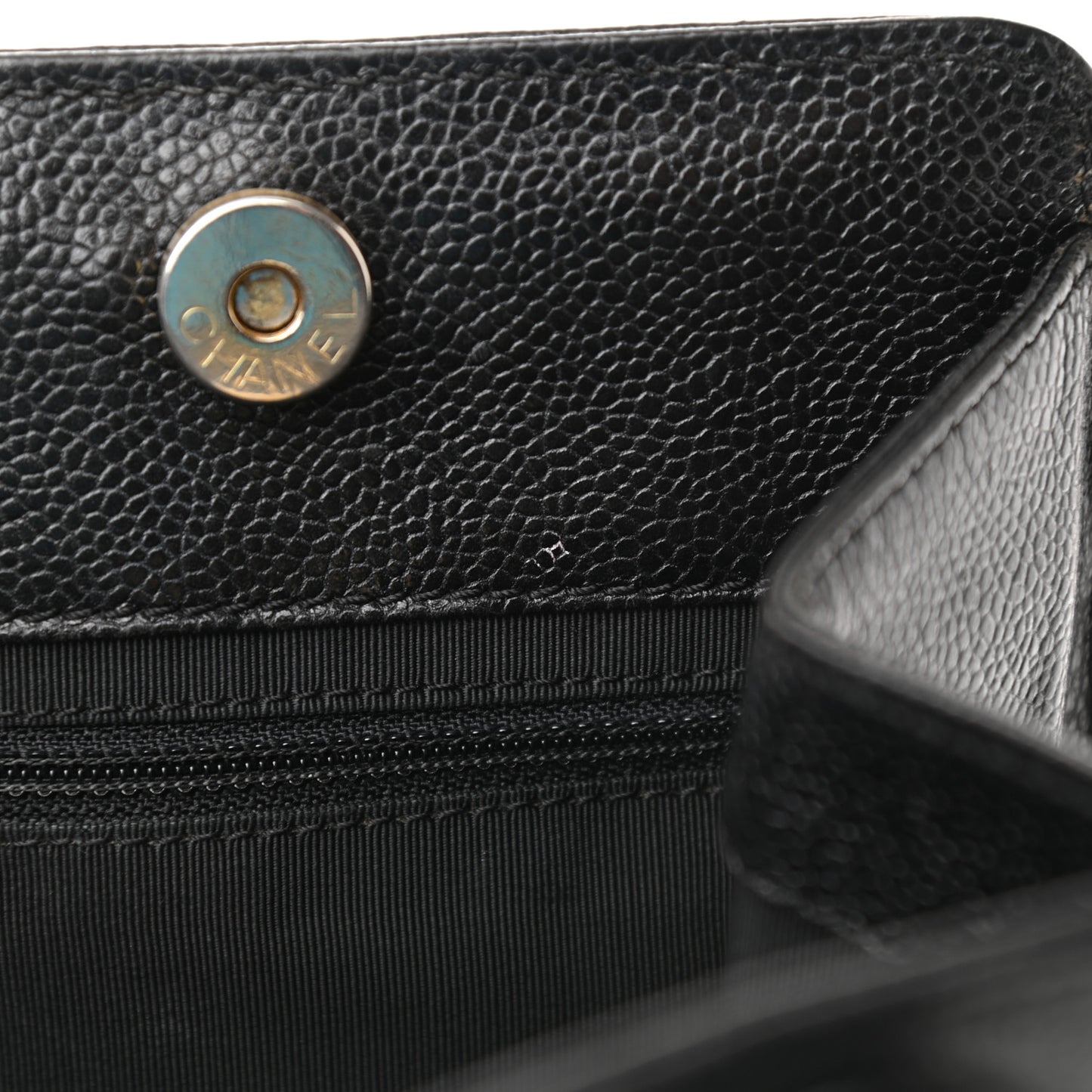 Caviar Embroidered Logo Shoulder Bag Black