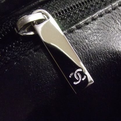 Chanel Patent Quilted Tote Black 10 of 12