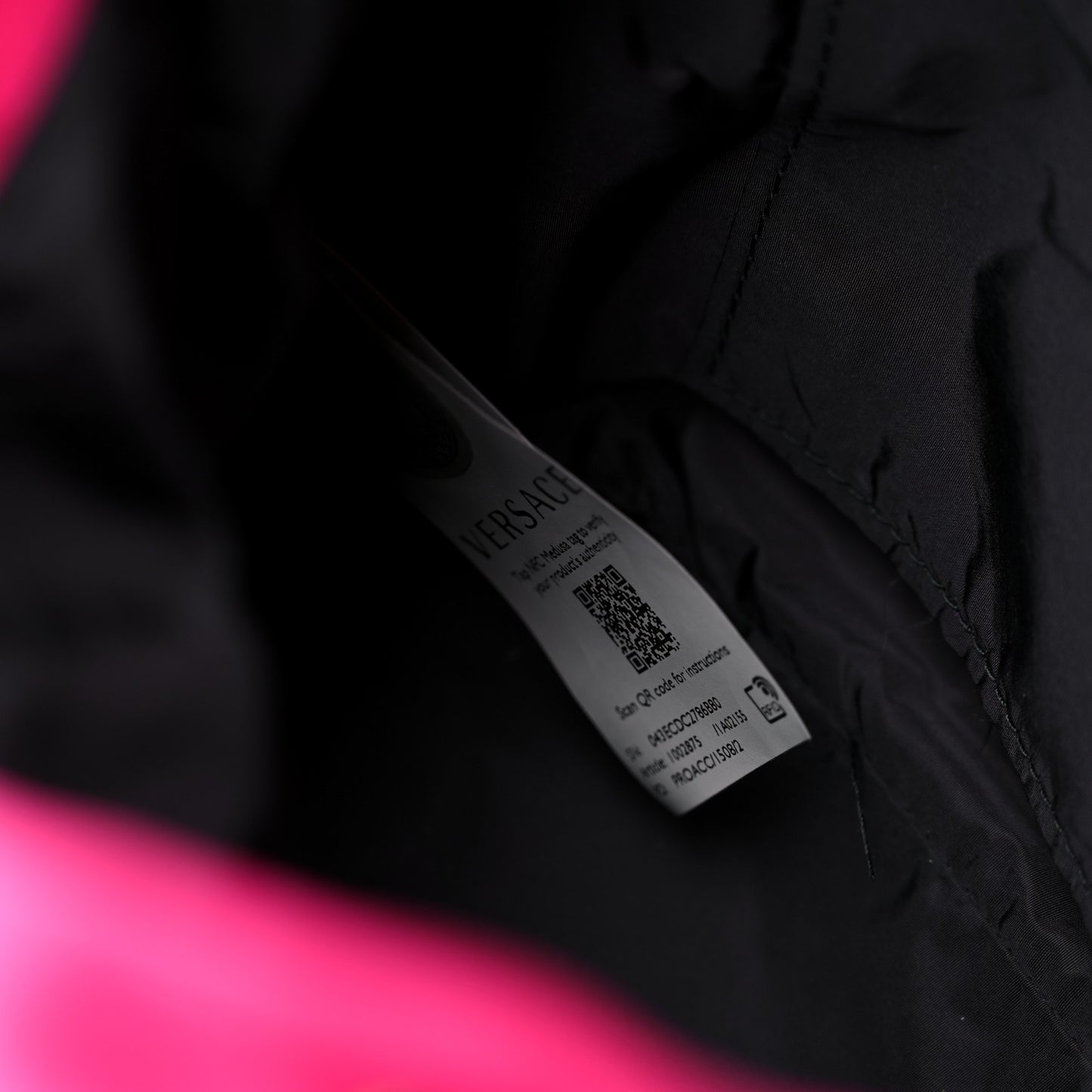 NylonMedusa Drawstring Bucket Bag Dahlia Black