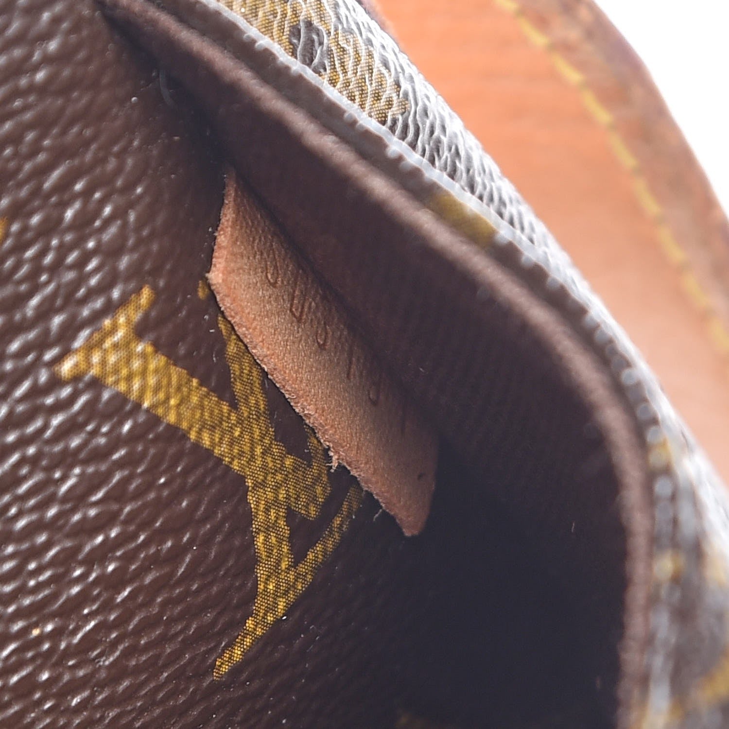 Louis Vuitton Monogram Menilmontant PM 7 of 15