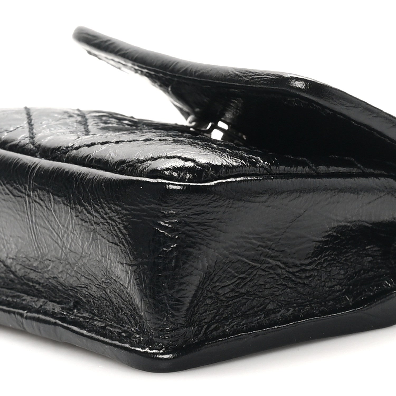 Saint Laurent Crinkled Calfskin Matelasse Monogram Niki Airpods Holder Micro Bag Black 8 of 10