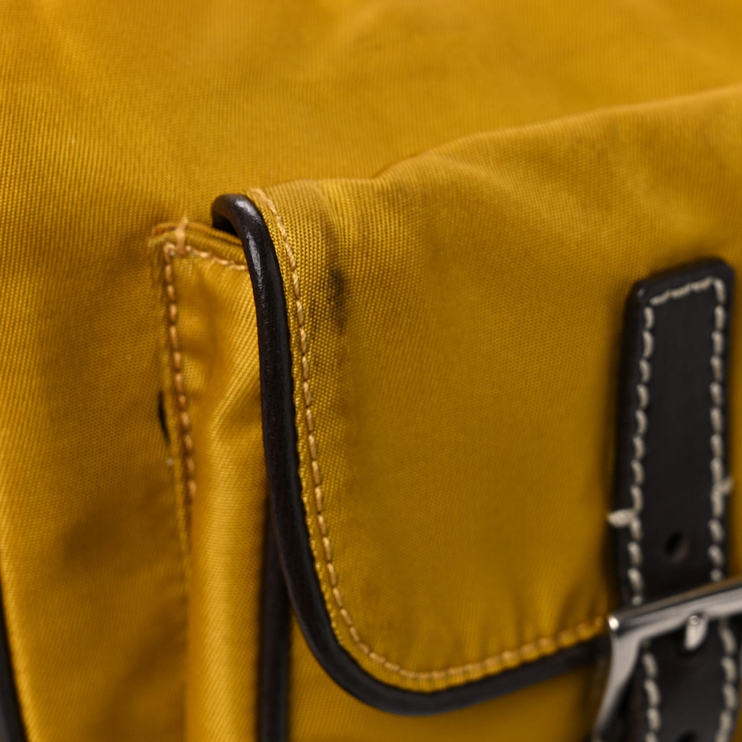 Tessuto Nylon Pocket Shoulder Bag Senape Moro