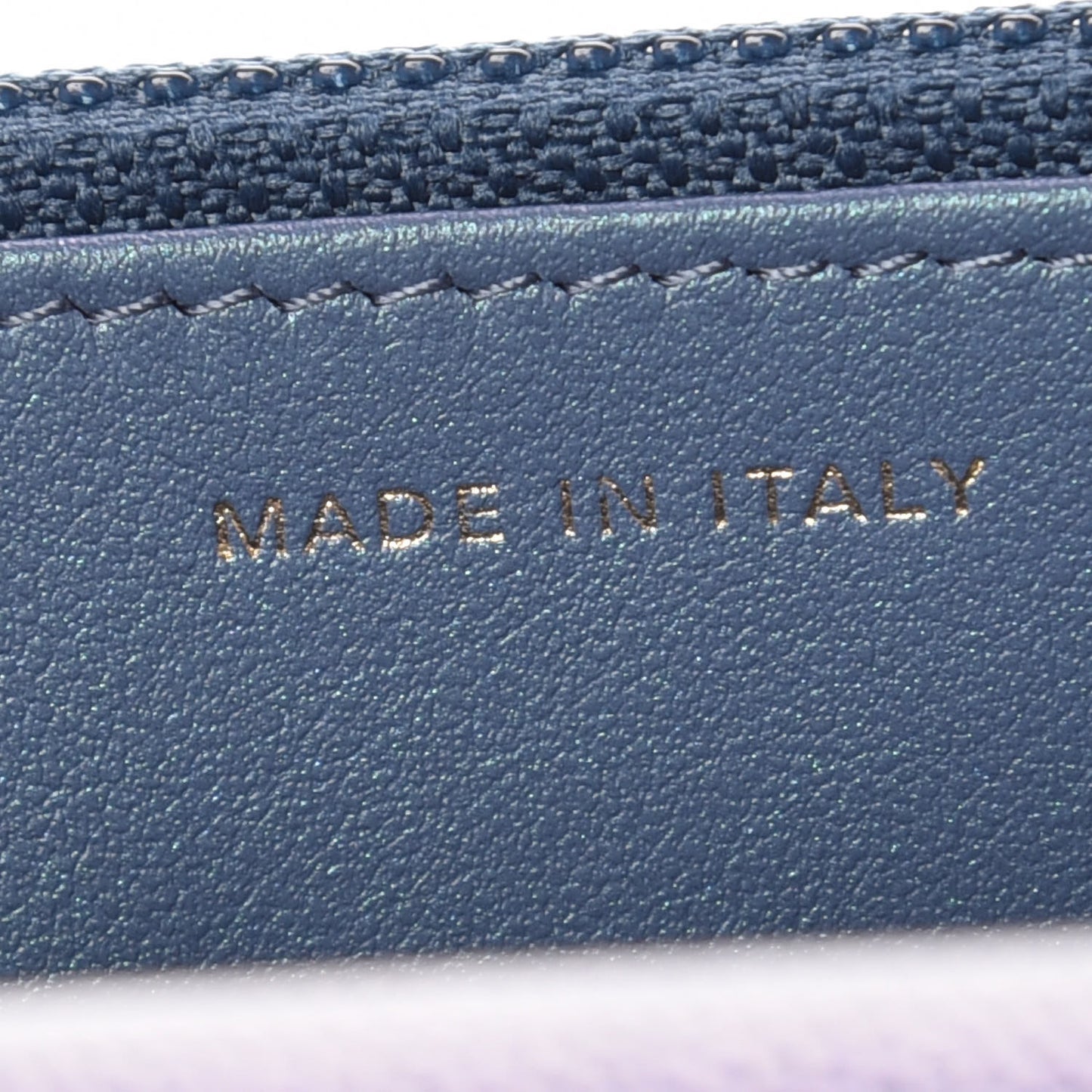 Iridescent Caviar Quilted Wallet On Chain WOC Dark Blue