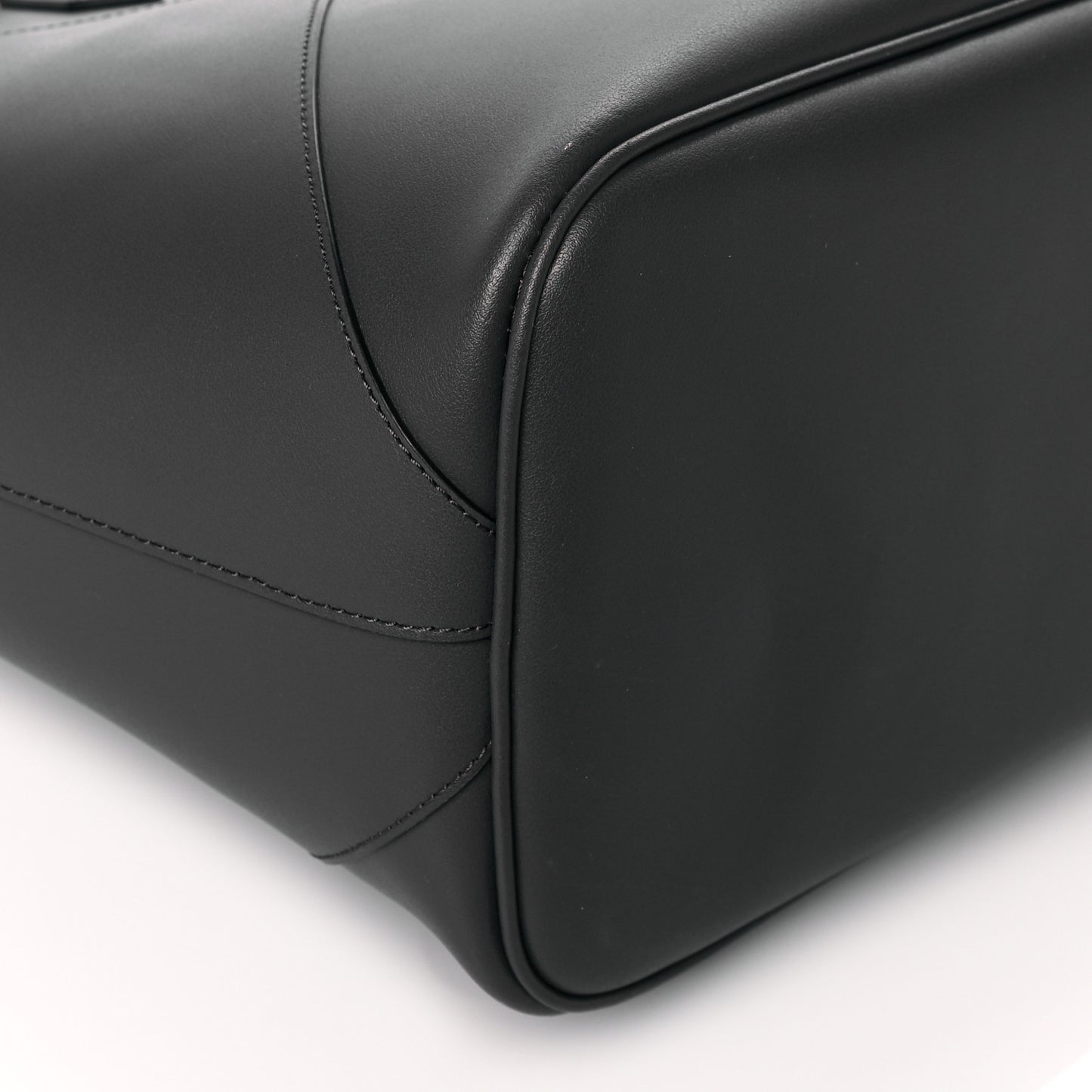 Smooth Calfskin Wing Shopper Tote Grey White