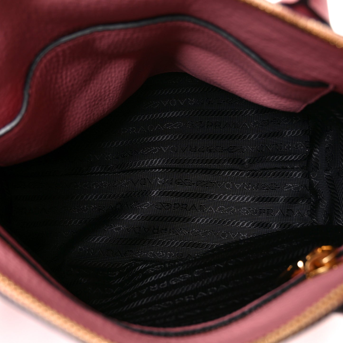 Vitello Daino Top Handle Zip Tote Petalo