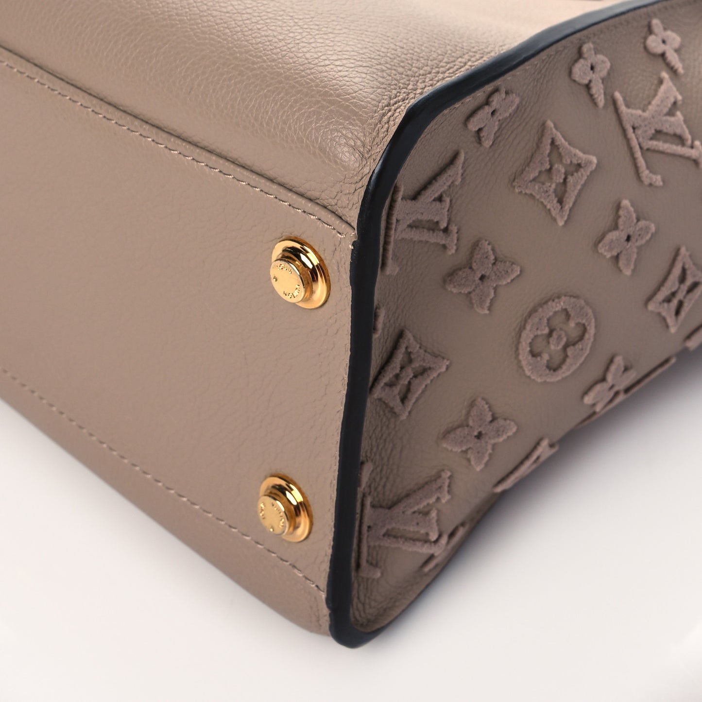 Calfskin Monogram Tufting On My Side Galet
