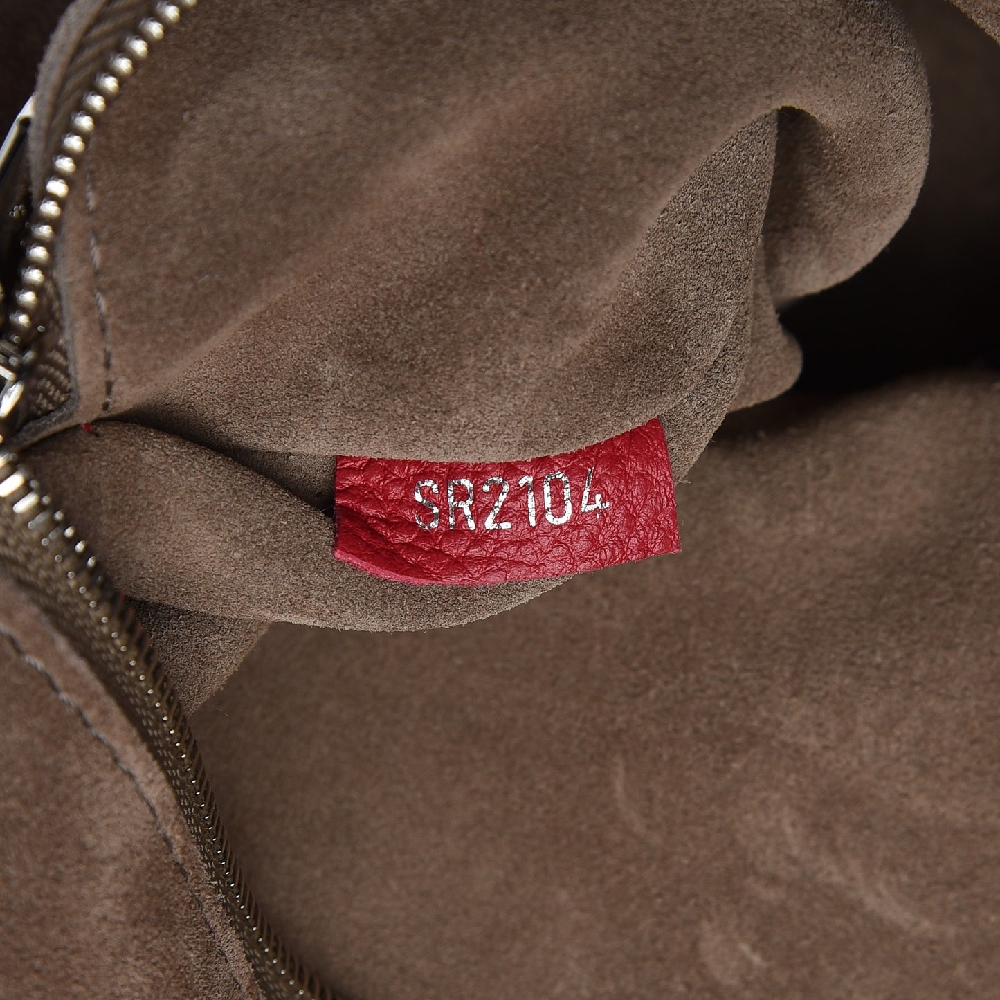 Veau Cachemire Soft Lockit MM Framboise