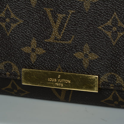 Louis Vuitton Monogram Favorite PM 9 of 21