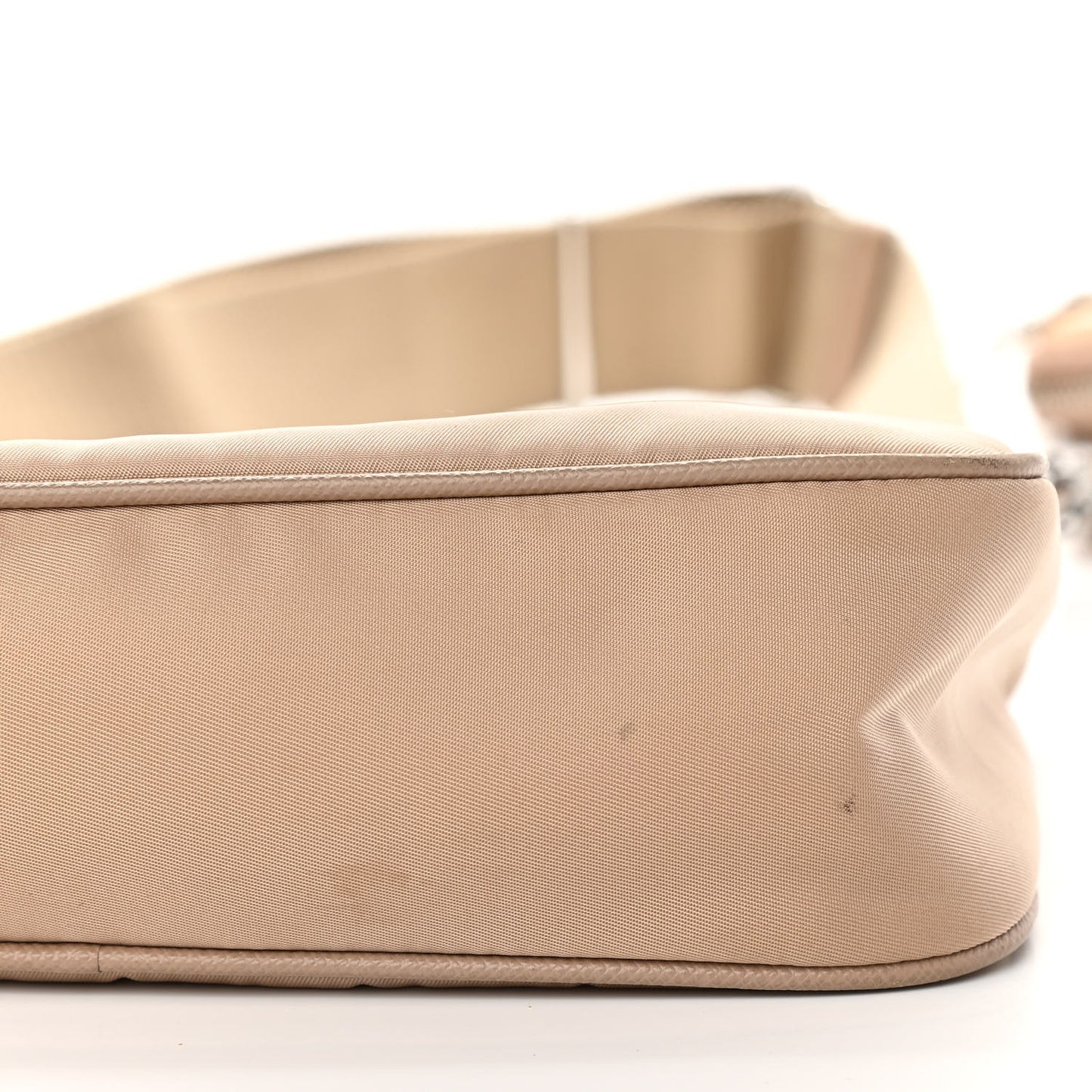 Nylon Re-Edition 2005 Shoulder Bag Cammeo