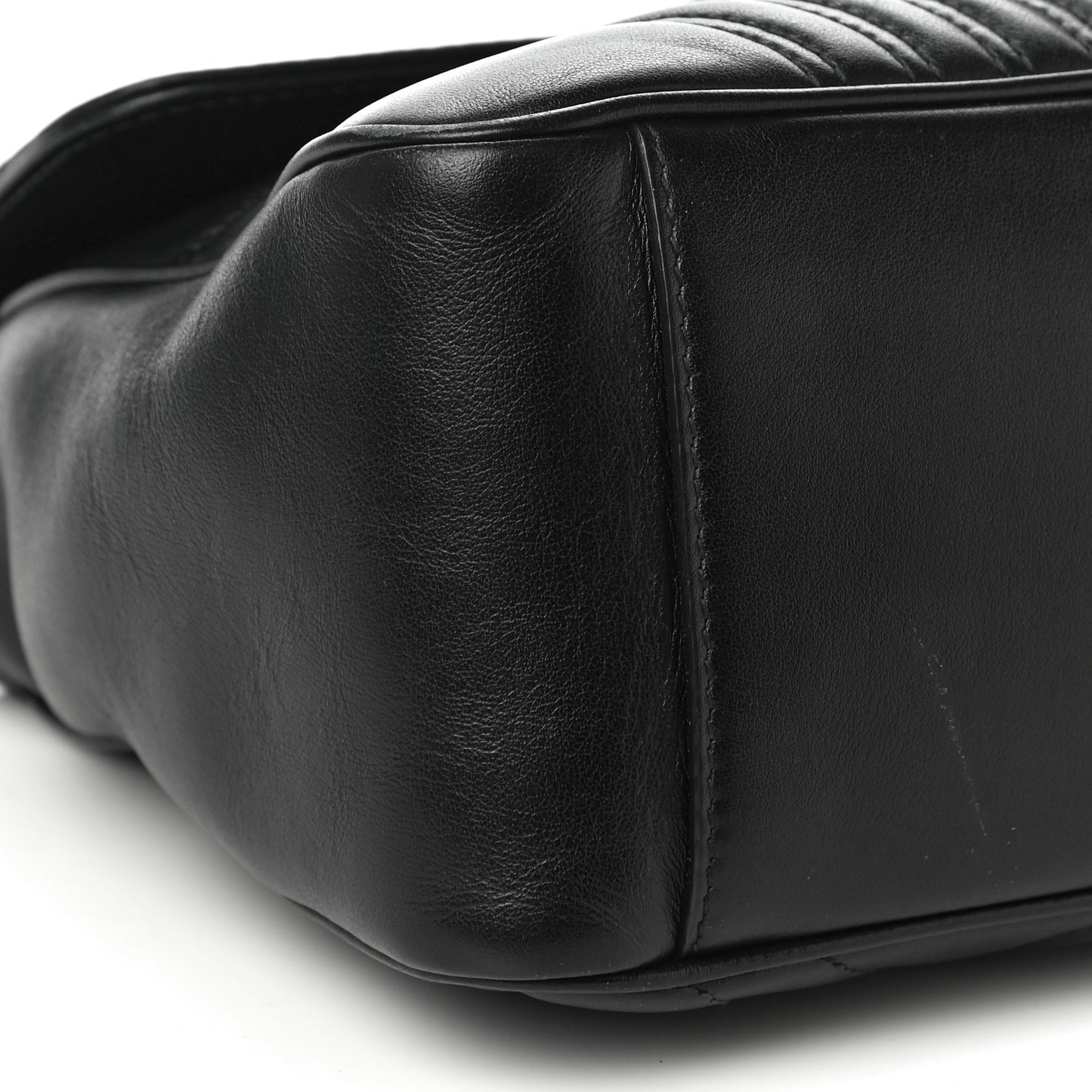 Calfskin Matelasse Small GG Marmont Top Handle Shoulder Bag Black