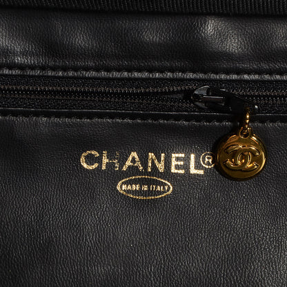 Chanel Caviar Cosmetic Train Case Black 7 of 8