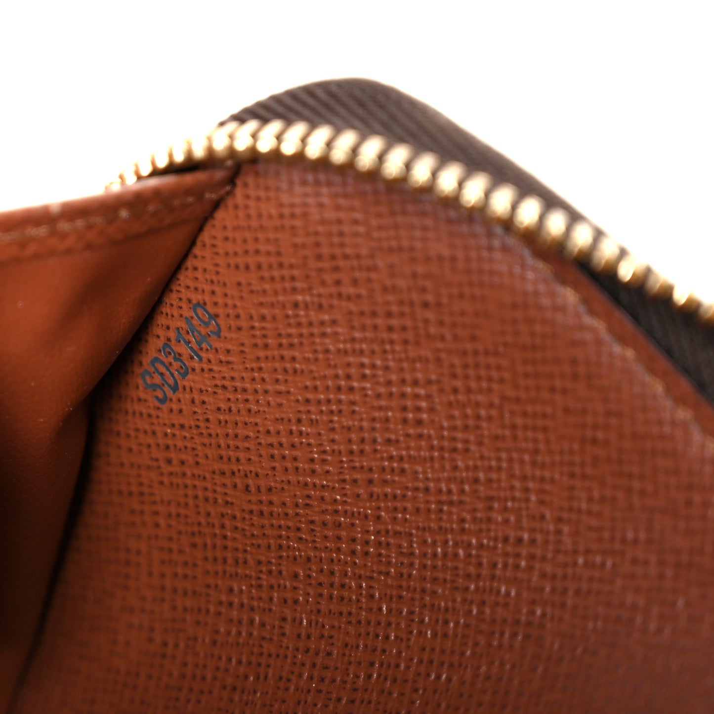 Monogram Zippy Organizer Wallet