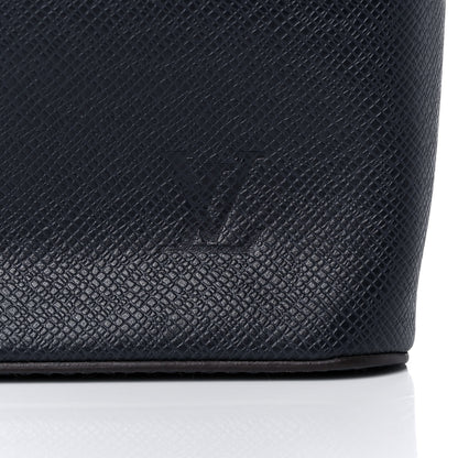 Louis Vuitton Taiga Anton Messenger PM Ocean 7 of 9