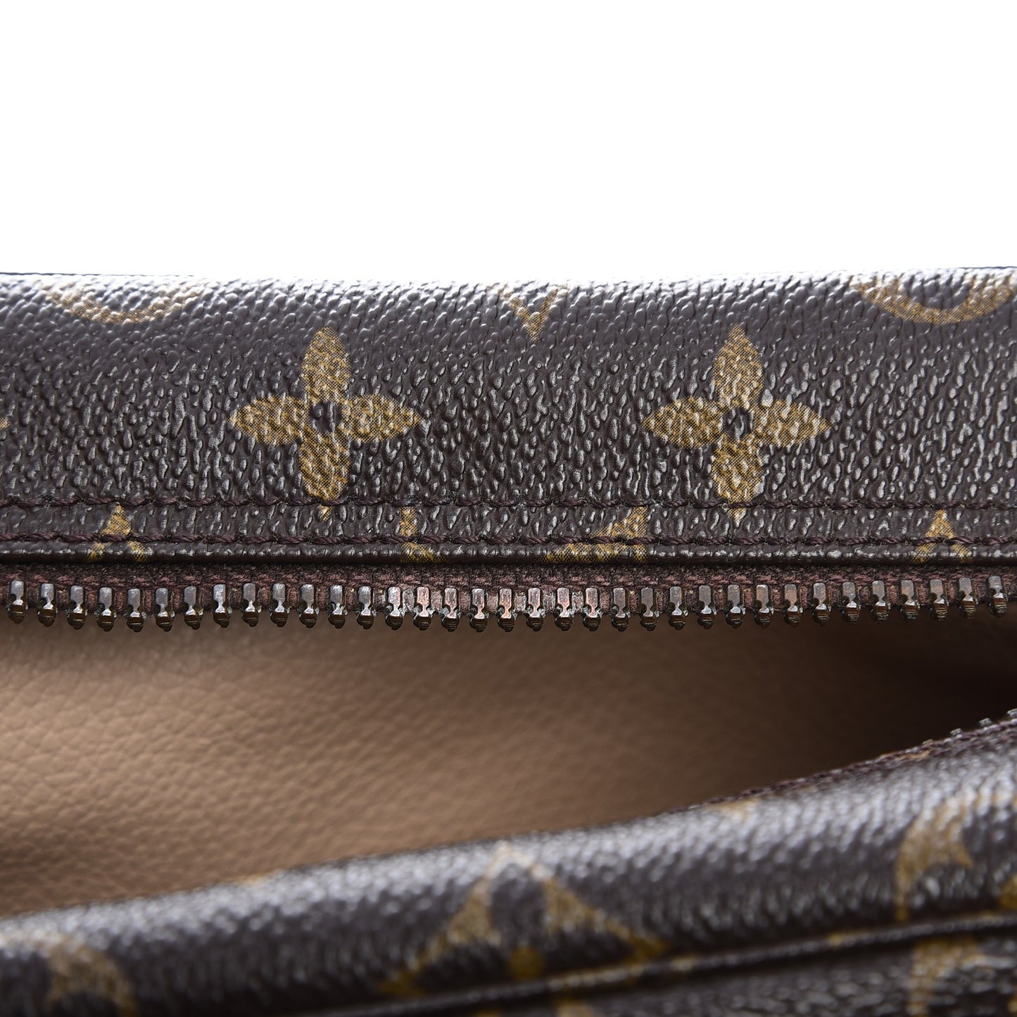 Monogram Trousse Toilette 28