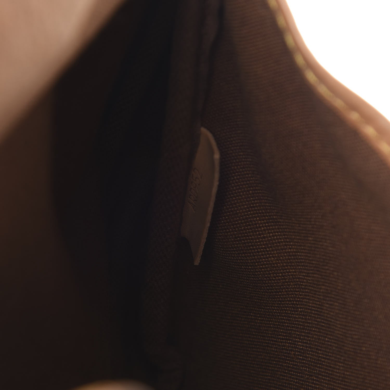 Louis Vuitton Monogram Saumur 30 8 of 18
