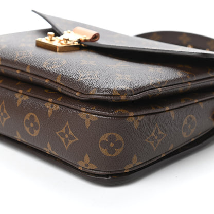 Louis Vuitton Monogram Pochette Metis 7 of 11