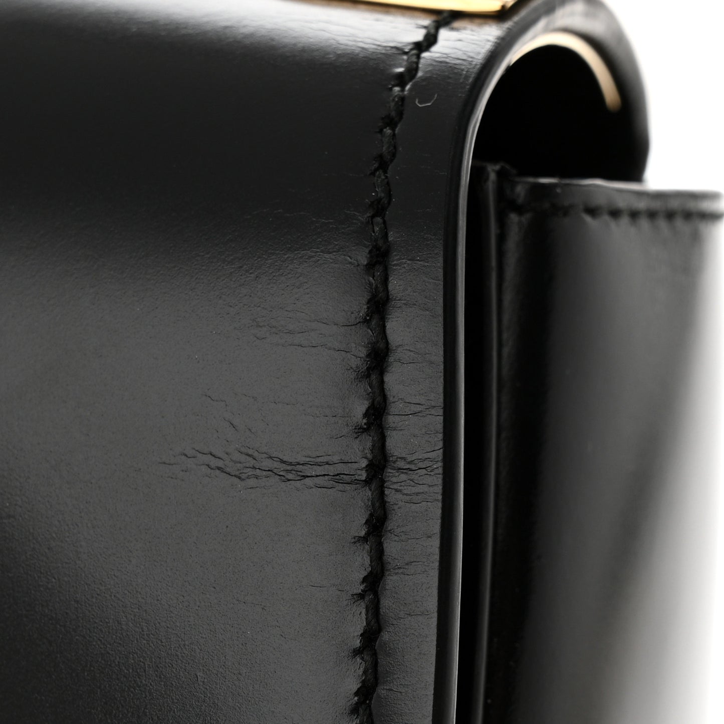 Smooth Calfskin Vara Bow Flap Crossbody Black