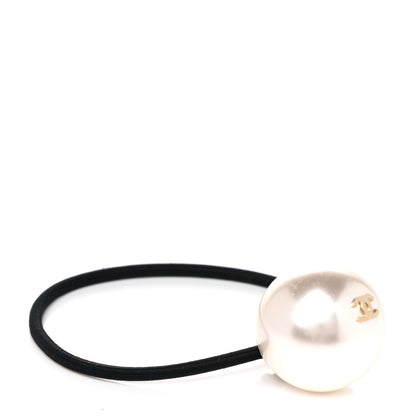 Chanel Pearl CC Hair Tie Black White 5 of 6