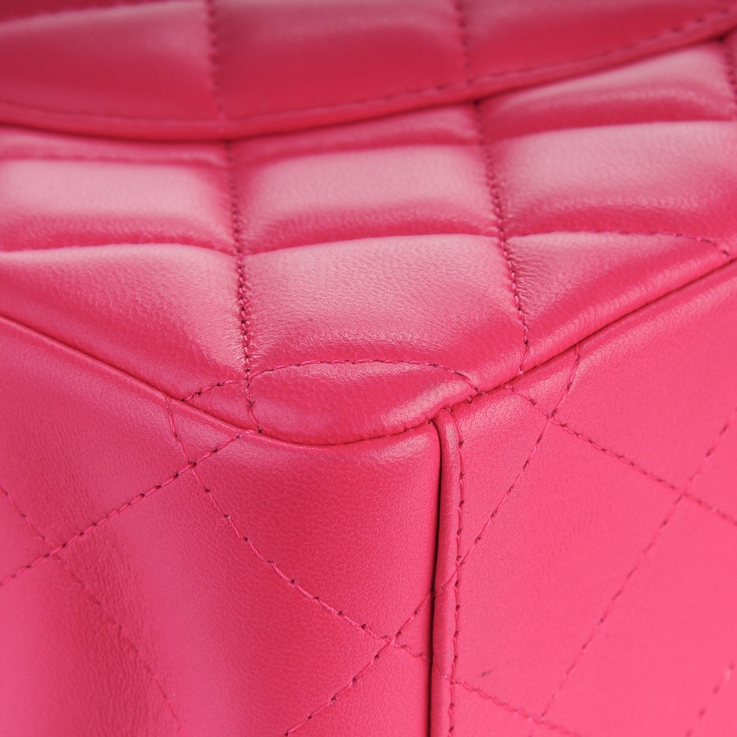 Lambskin Quilted Maxi Double Flap Fuchsia