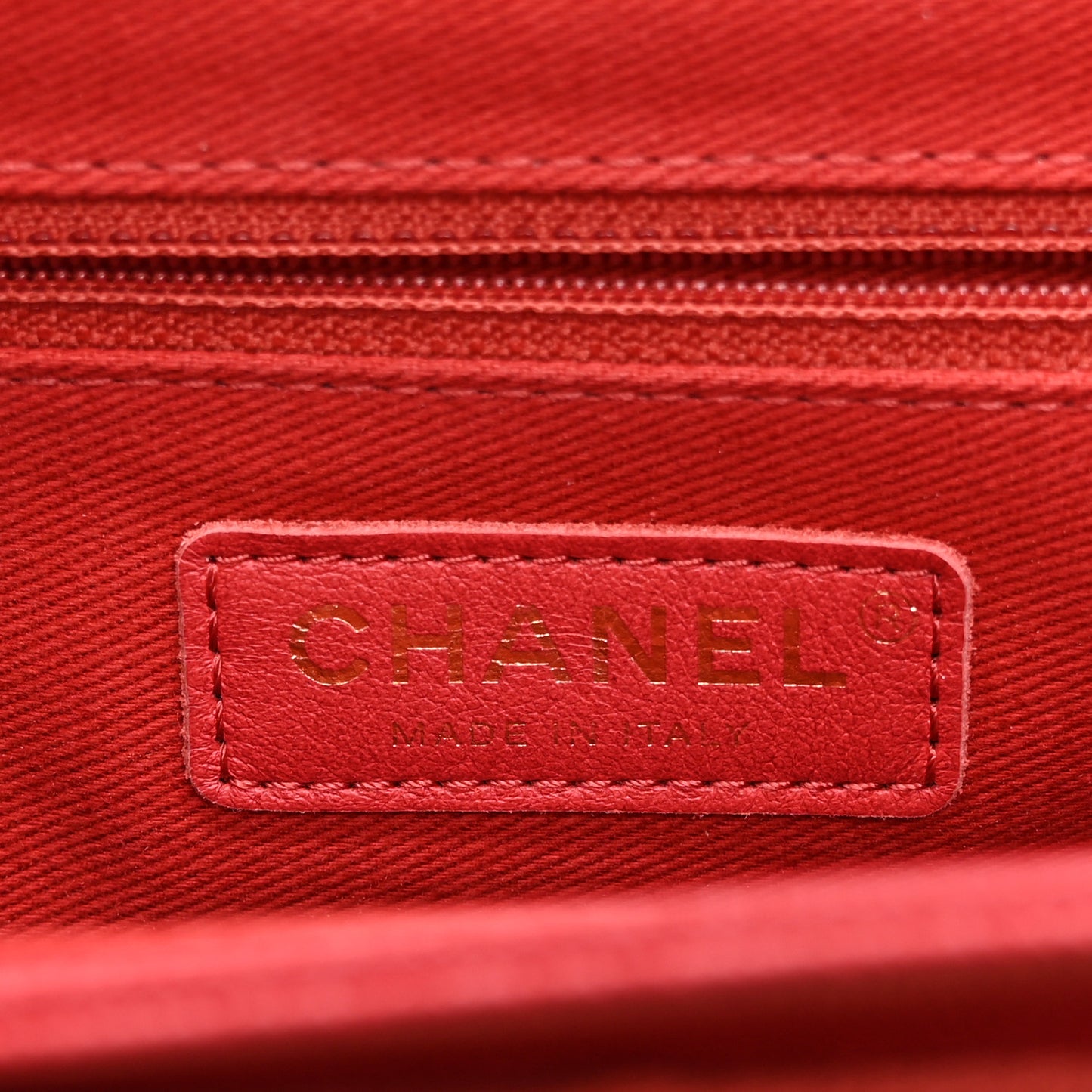 Caviar Quilted Small Business Affinity Flap Red