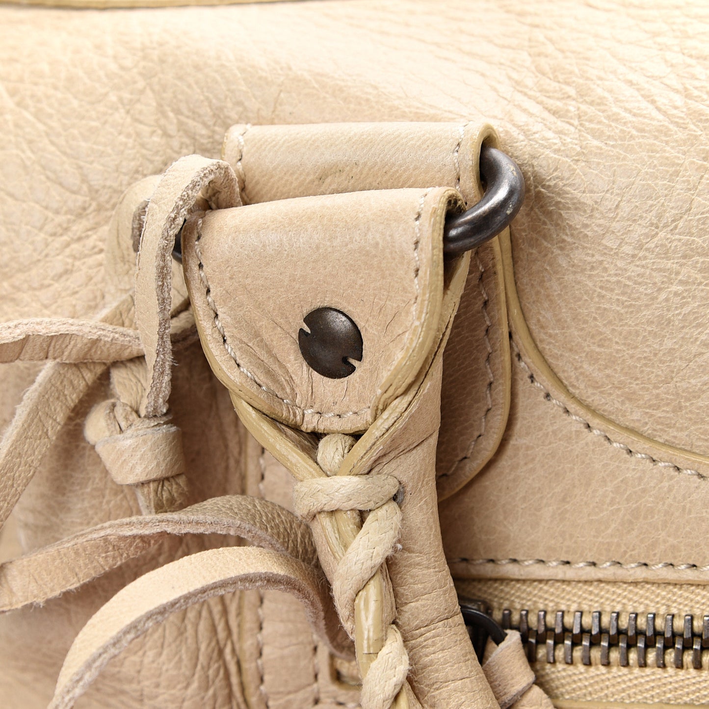 Chevre Classic Hardware Twiggy Sahara