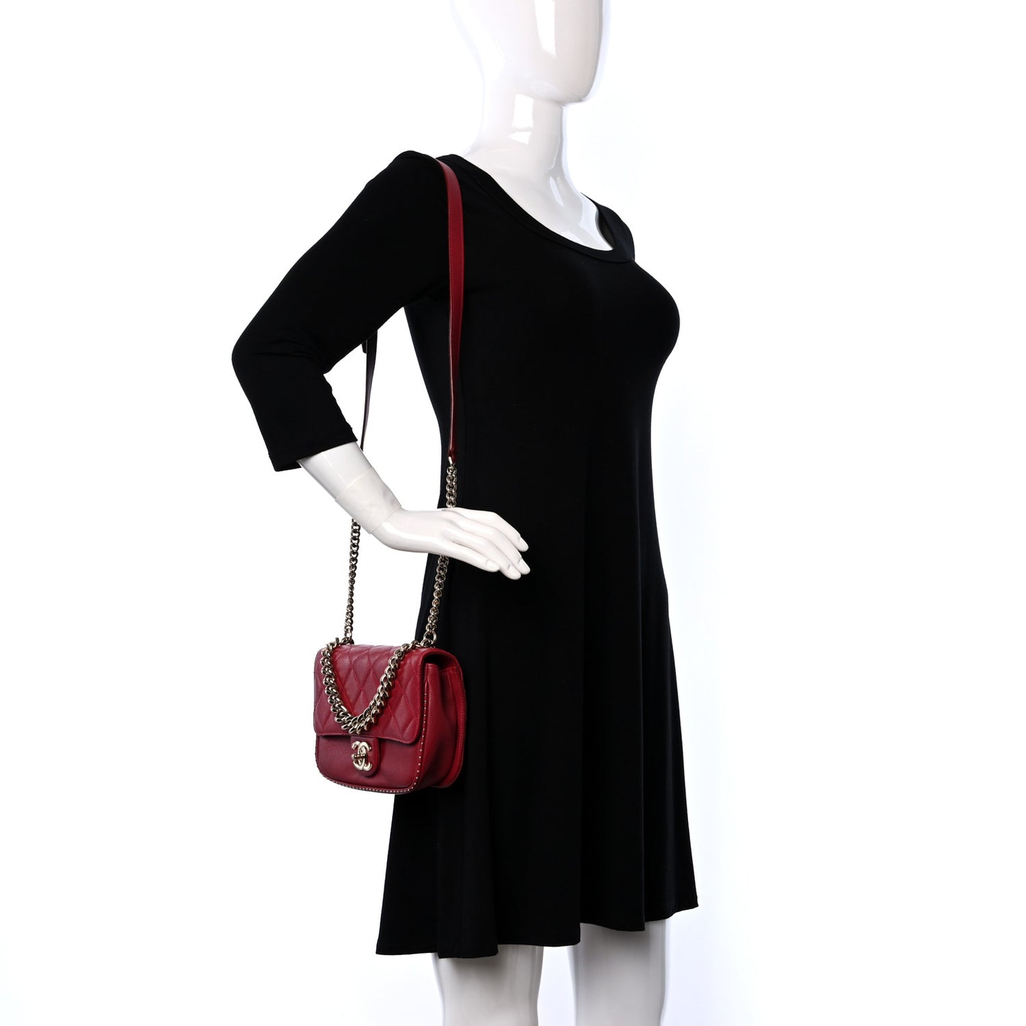 Caviar Quilted Small Studded Flap Red