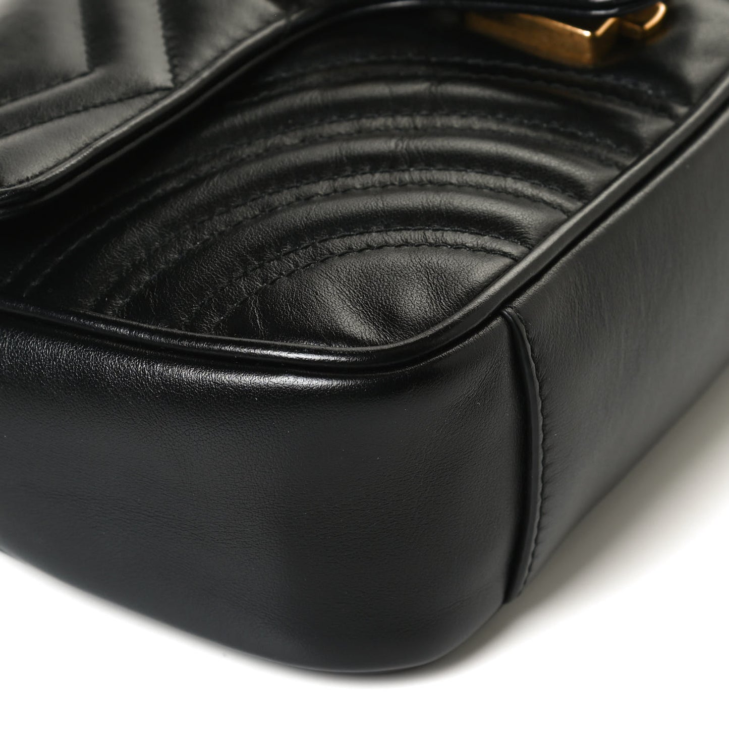 Calfskin Matelasse Mini GG Marmont Shoulder Bag Black